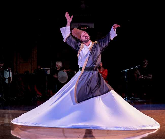 4 G. di Cicco Dervishes Remixed ph. Donato Acquaro 300 dpi