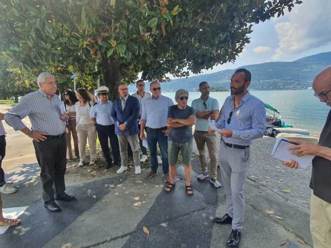 8e3c2540 d44d 4153 9cf1 241830e989eb