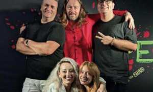 ESCAPE BAND