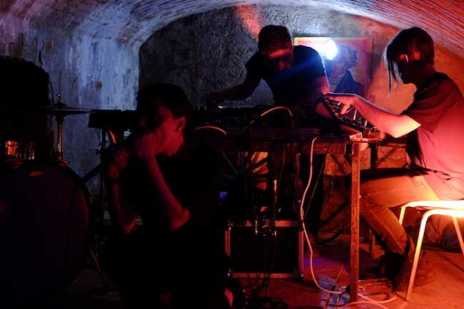 Phoebe Zeitgeist Aspra