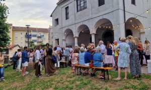 commercianti intra 11