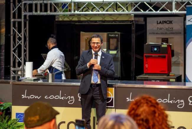 ea428fb6 5733 44f3 8c9b d1bb436bf764