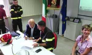 firma protocollo vigili fuoco lug 2015