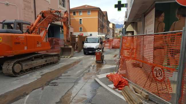 lavori intra