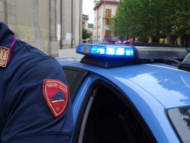 poliziotto stemma