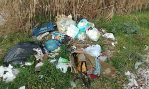 rifiuti abbandonati