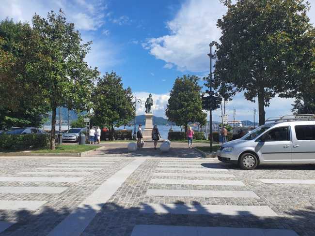 semaforo zebre intra