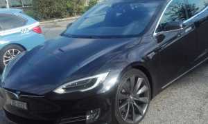 tesla s polstrada