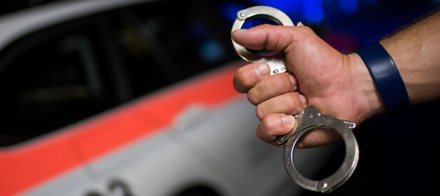 l tre giovani scassinatori in manette jh2w