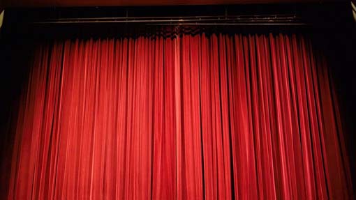 Arona Città Teatro, doppio appuntamento per sabato 15 febbraio