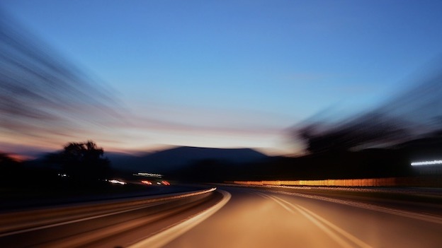 Chiusure notturne allacciamento A26/A4 per lavori a segnaletica verticale
