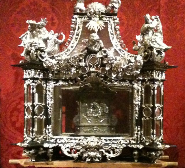 reliquia sacra costa cannobio