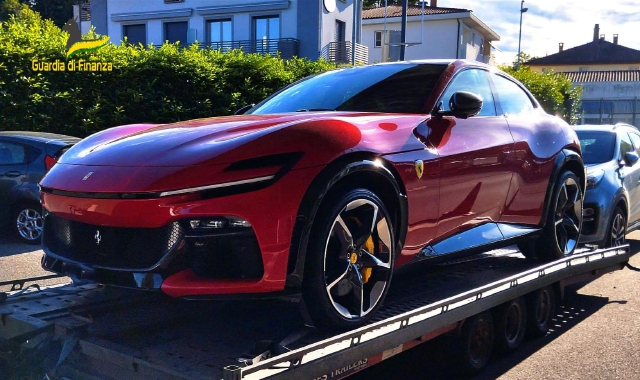 ferrari dogana