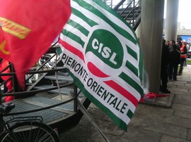 bandiera sindacati