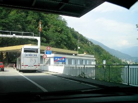 dogana piaggio