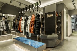 Herno Moscow Stoleshnikov 3