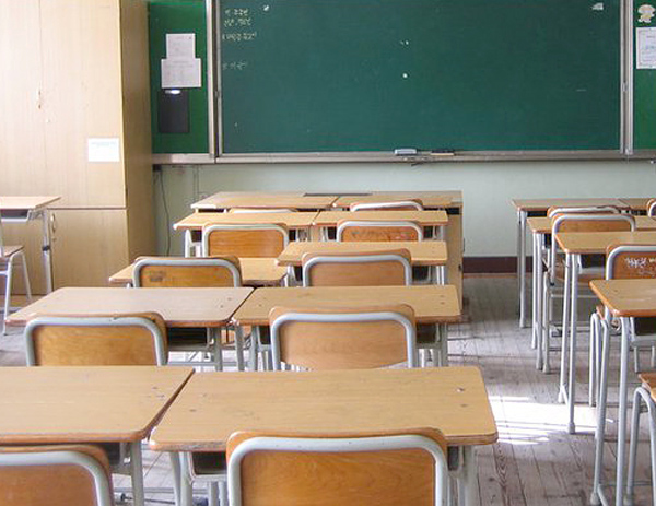 scuola banchi