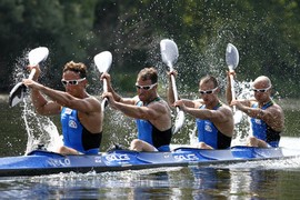 K4 canoa generica