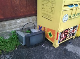 rifiuti intra stadio ago 15