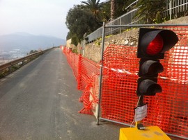 semaforo alternato