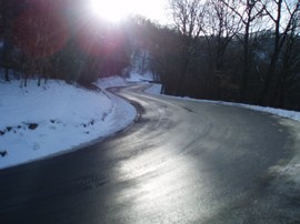 strada ghiacciata